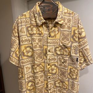 Patagonia short sleeve button-up